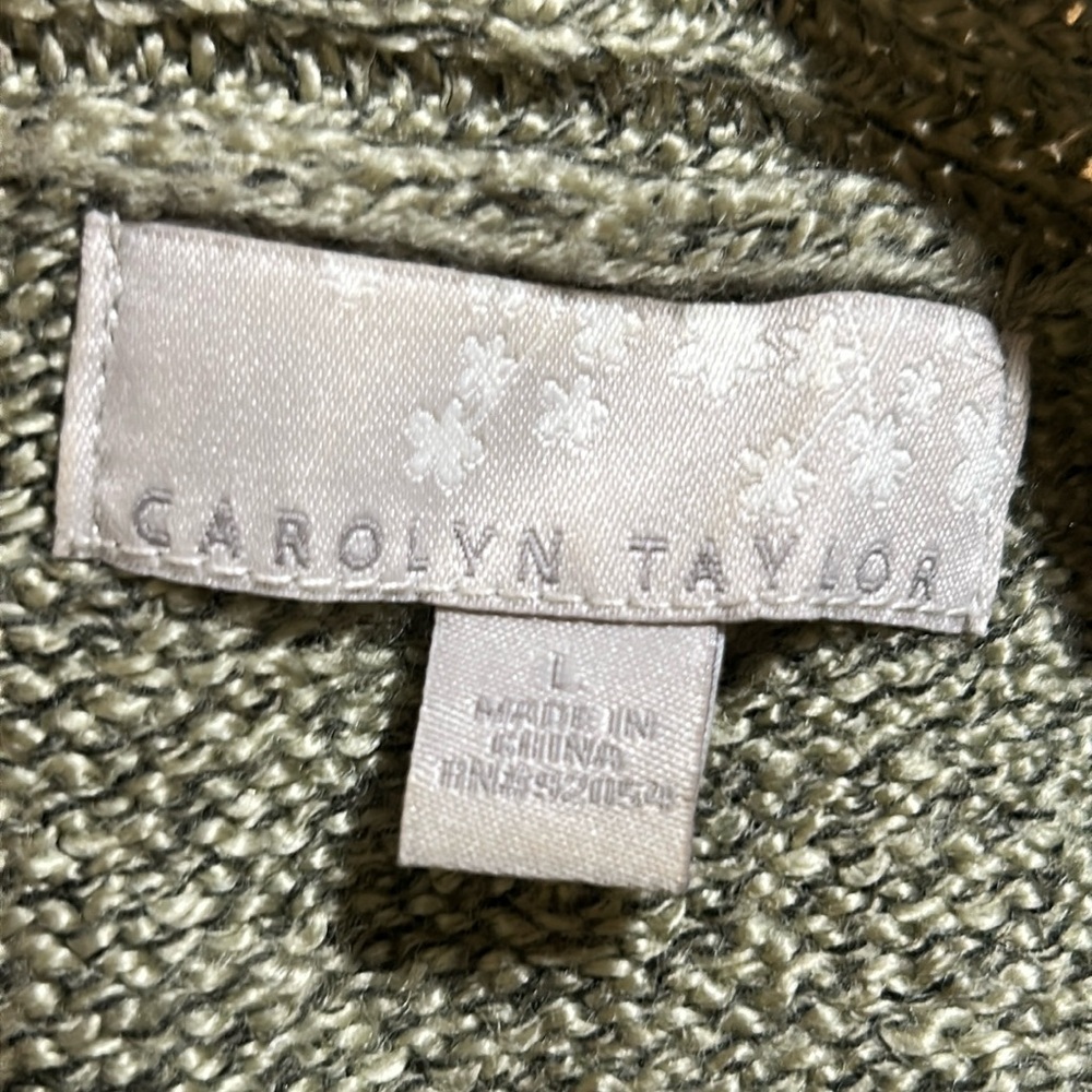 Carolyn Taylor Women’s Long Sleeve Green Sweater Button Detail Size L - Picture 3 of 5